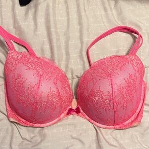 Victoria’s Secret Very Sexy Push Up 38DD Pink Lace Bra